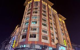 Hotel Alka Residency
